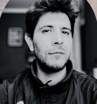 Retrato en blanco y negro de Dan Silva